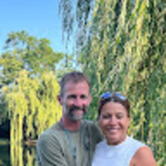 Meet your Posher, Christina - Picture 1 of 1